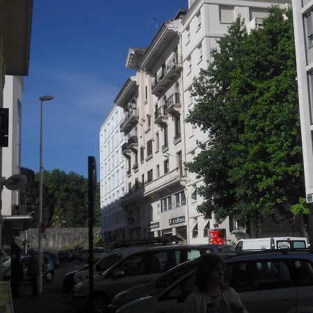 Residence Adour Bayonne Bagian luar foto